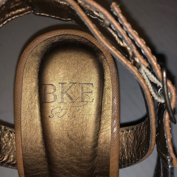 Bke caramel & bronze wedges/sandals - Picture 5 of 10